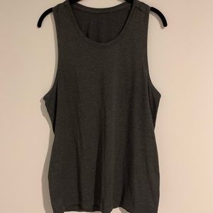 Lululemon tank (anti stink)